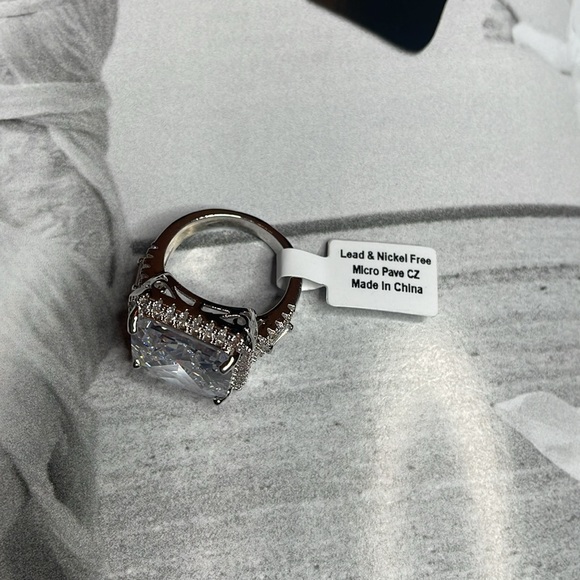 Big princess bling ring - Picture 7 of 7